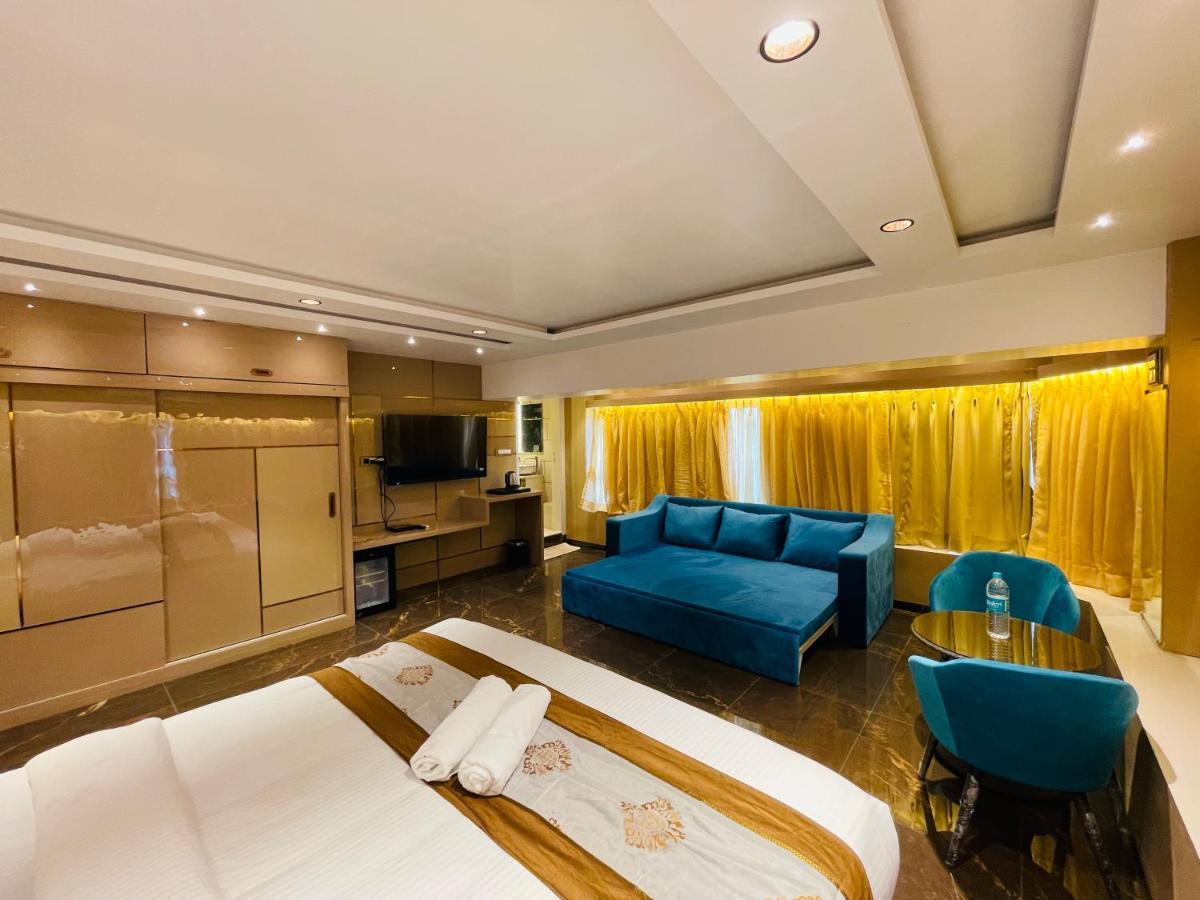 Home2 Renaissance Club 뭄바이 외부 사진