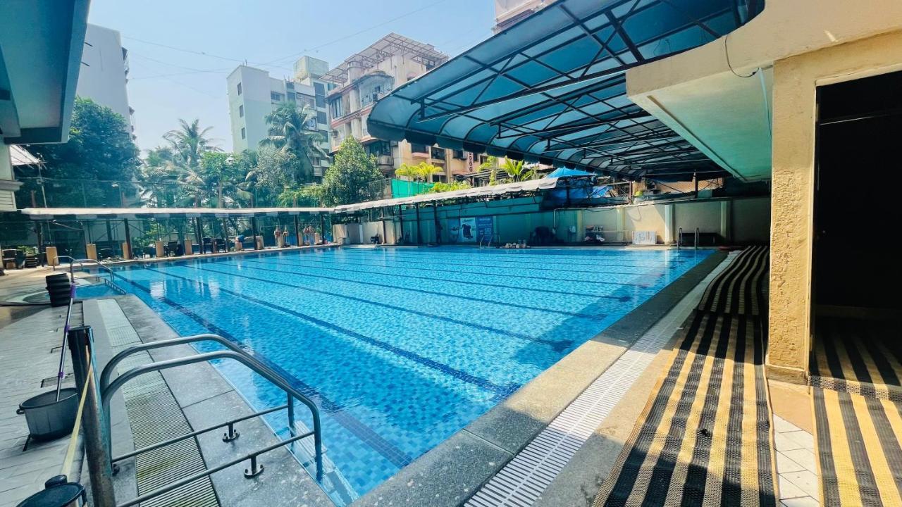 Home2 Renaissance Club 뭄바이 외부 사진